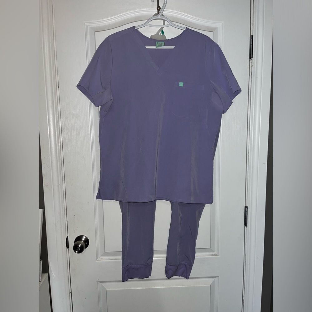 Garde Malade Scrub Set